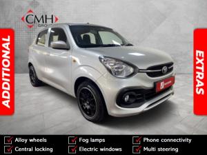 Toyota Vitz 1.0 XR manual - Image 1