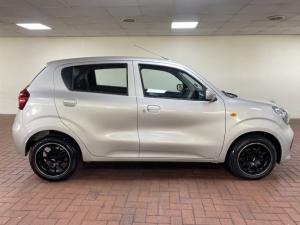 Toyota Vitz 1.0 XR manual - Image 5