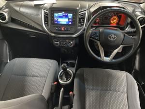 Toyota Vitz 1.0 XR manual - Image 7