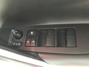 Toyota Corolla Cross 1.8 Hybrid XR - Image 11