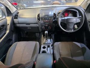 Isuzu D-Max 250 double cab Hi-Ride auto - Image 12