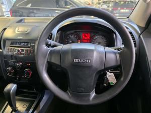 Isuzu D-Max 250 double cab Hi-Ride auto - Image 15