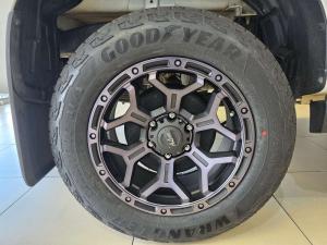 Isuzu D-Max 250 double cab Hi-Ride auto - Image 5