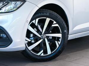 Volkswagen Polo hatch 1.0TSI Life manual - Image 2