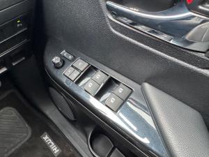 Toyota Hilux 2.8GD-6 double cab 4x4 Legend RS auto - Image 18