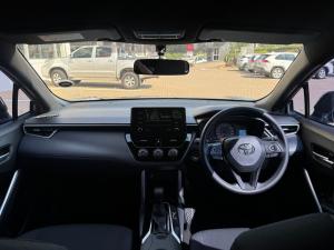 Toyota Corolla Cross 1.8 Xi - Image 6