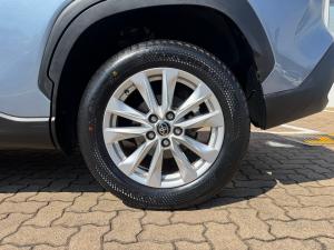 Toyota Corolla Cross 1.8 Xi - Image 16