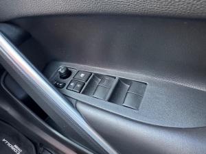 Toyota Corolla Cross 1.8 Xi - Image 20