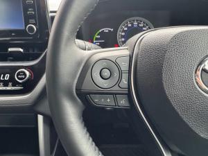 Toyota Corolla Cross 1.8 Hybrid XS - Image 9