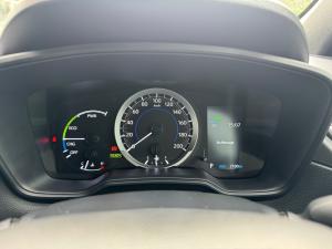 Toyota Corolla Cross 1.8 Hybrid XS - Image 11