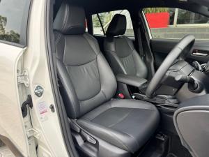 Toyota Corolla Cross 1.8 Hybrid XS - Image 14