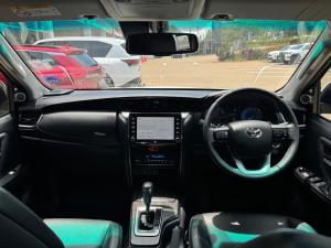 Toyota Fortuner 2.8GD-6 VX - Image 6