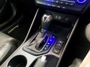 Hyundai Tucson 2.0 Elite automatic - Image 19