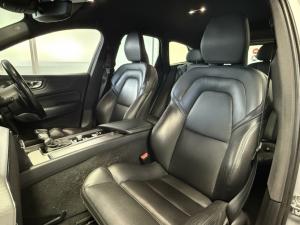 Volvo XC60 D4 AWD R-Design - Image 11