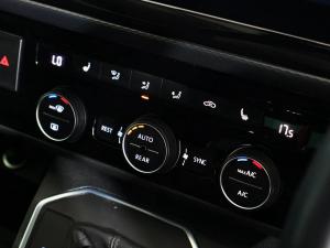 Volkswagen Caravelle 2.0BiTDI Highline 4Motion - Image 8