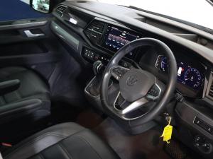 Volkswagen Caravelle 2.0BiTDI Highline 4Motion - Image 14