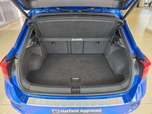 Volkswagen T-Roc 2.0TSI 140kW 4Motion R-Line - Image 10