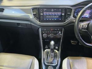 Volkswagen T-Roc 2.0TSI 140kW 4Motion R-Line - Image 12