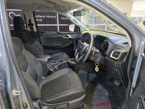 Isuzu D-Max 1.9TD double cab LS auto - Image 14