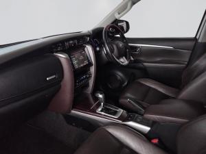 Toyota Fortuner 2.8GD-6 Raised Body automatic - Image 3