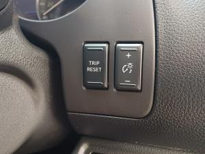 Nissan Navara 2.5DDTi double cab Pro-4X 4x4 - Image 18