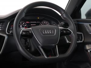 Audi RS6 quattro - Image 32