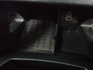 Ford Ranger 2.0 BiTurbo double cab Wildtrak X 4WD - Image 9