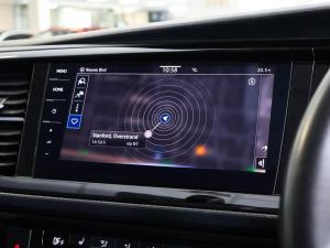 Volkswagen Caravelle 2.0BiTDI Highline 4Motion - Image 12