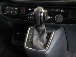 Volkswagen Caravelle 2.0BiTDI Highline 4Motion - Image 13