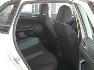 Volkswagen Polo hatch 1.0TSI Life manual - Image 12