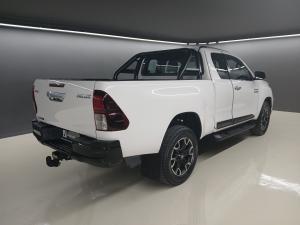 Toyota Hilux 2.8GD-6 Xtra cab Legend 50 - Image 2