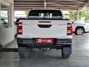 Toyota Hilux 2.8GD-6 double cab 4x4 Raider auto - Image 5