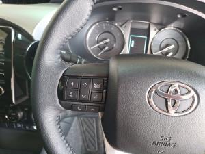 Toyota Hilux 2.8GD-6 double cab 4x4 Raider auto - Image 9