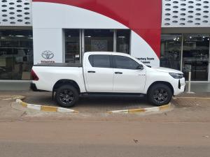 Toyota Hilux 2.8GD-6 double cab 4x4 Raider auto - Image 3