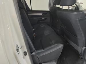 Toyota Hilux 2.4GD-6 double cab Raider auto - Image 16