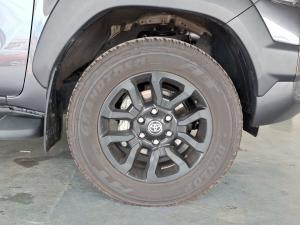 Toyota Hilux 2.8GD-6 double cab 4x4 Legend auto - Image 12