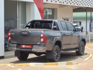 Toyota Hilux 2.8GD-6 double cab 4x4 Legend auto - Image 2
