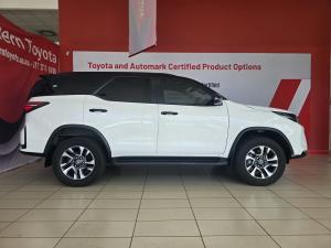 Toyota Fortuner 2.4GD-6 auto - Image 3