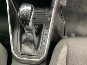 Volkswagen Polo hatch 1.0TSI Life auto - Image 12