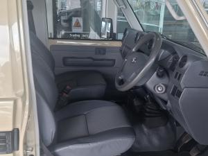 Toyota Land Cruiser 79 4.0 V6 single cab - Image 7