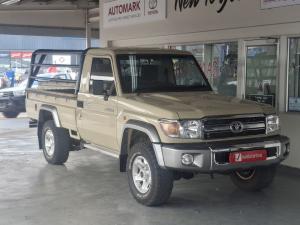 Toyota Land Cruiser 79 4.0 V6 single cab - Image 1
