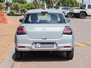 Suzuki Swift 1.2 GL - Image 5