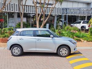 Suzuki Swift 1.2 GL - Image 3