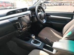 Toyota Hilux 2.8GD-6 double cab Raider auto - Image 7