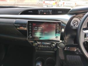 Toyota Hilux 2.8GD-6 double cab Raider auto - Image 15