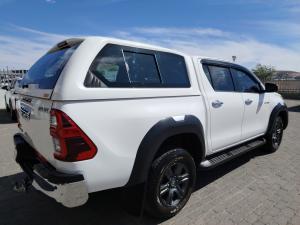 Toyota Hilux 2.8GD-6 double cab Raider auto - Image 2