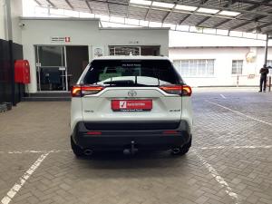Toyota RAV4 2.0 GX auto - Image 5