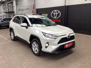 Toyota RAV4 2.0 GX auto - Image 1