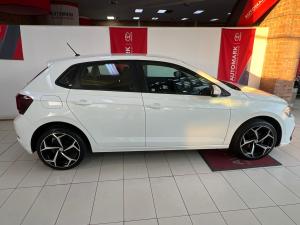 Volkswagen Polo hatch 1.0TSI - Image 3