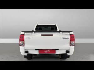 Toyota Hilux 2.0 single cab S (aircon) - Image 5